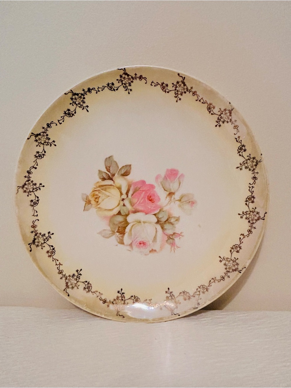 W.S. George Ironstone Yellow & Cream Dinner Plate w/ Gold gilding/ Pink Roses